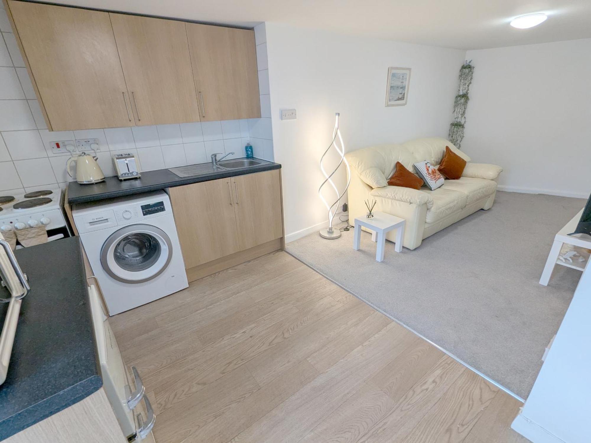 Harbour Steps - Torquay Luxury Apartment - Balcony, Free Parking, Netflix & Wifi Bagian luar foto