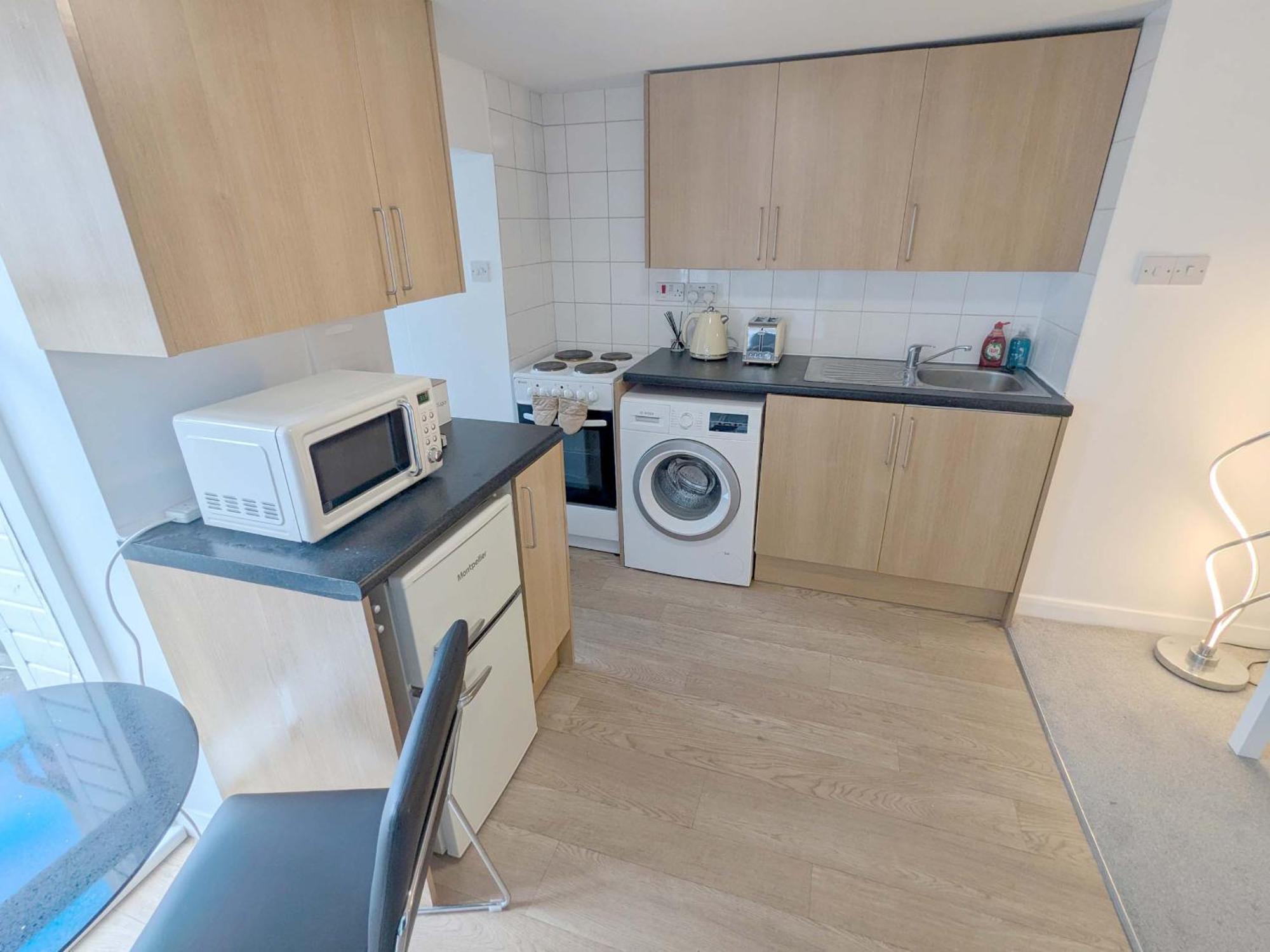 Harbour Steps - Torquay Luxury Apartment - Balcony, Free Parking, Netflix & Wifi Bagian luar foto